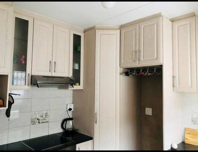 3 BEDROOM PROPERTY TO RENT IN WYEBANK